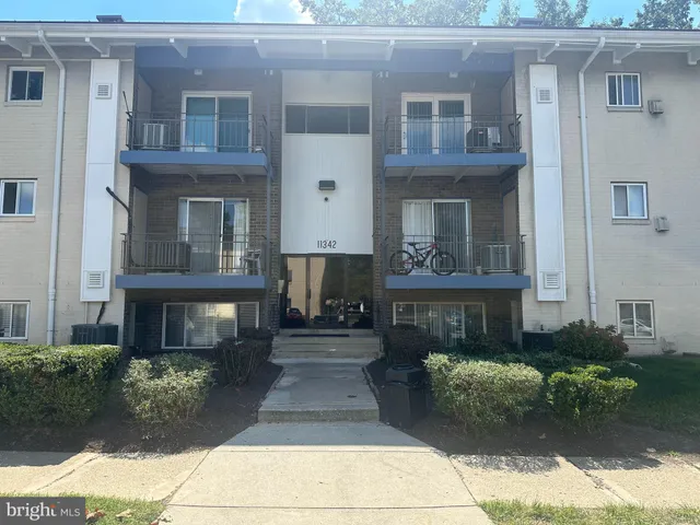 $218,000 | 11342 Cherry Hill Road, Unit 2E101, Beltsville, MD 20705