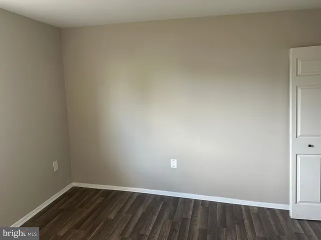 $218,000 | 11342 Cherry Hill Road, Unit 2E101, Beltsville, MD 20705