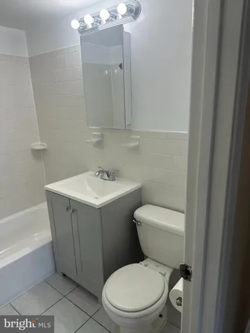 $218,000 | 11342 Cherry Hill Road, Unit 2E101, Beltsville, MD 20705