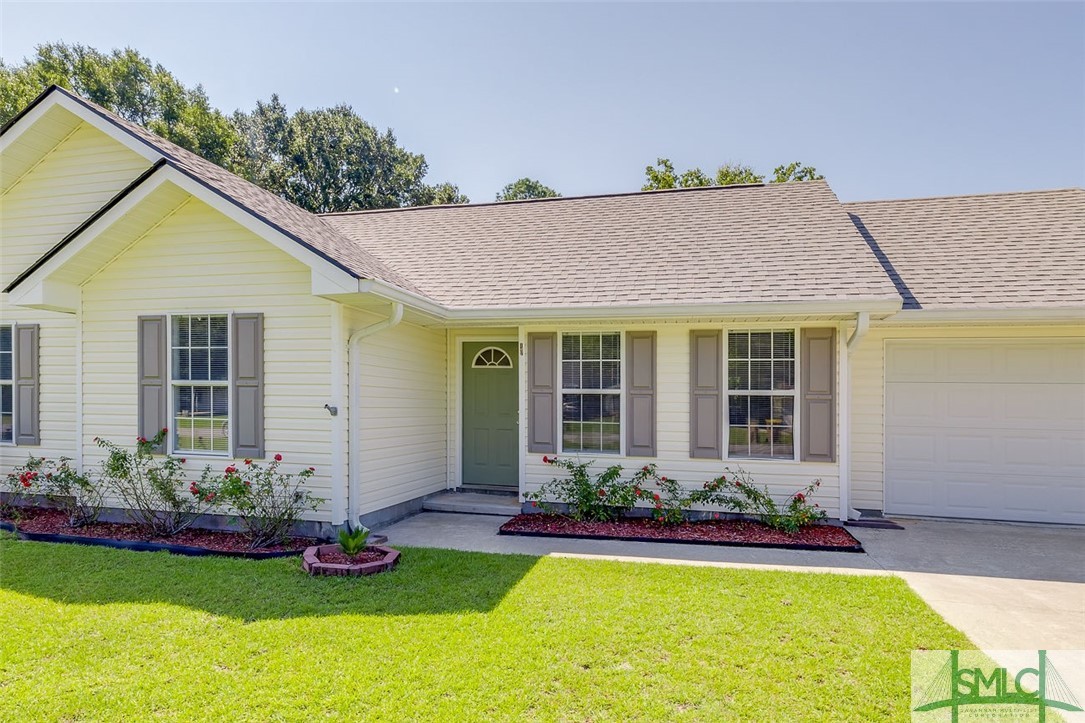 147 South Pointe Drive Rincon, GA 31326 - Photo 3 of 28