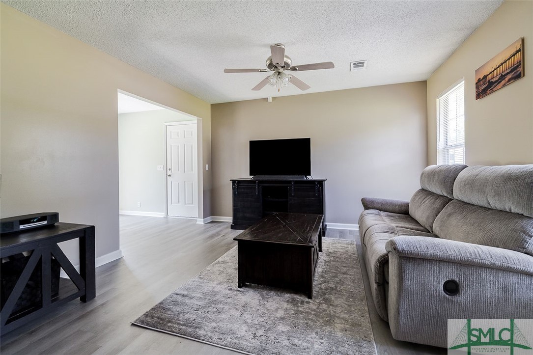 147 South Pointe Drive Rincon, GA 31326 - Photo 4 of 28