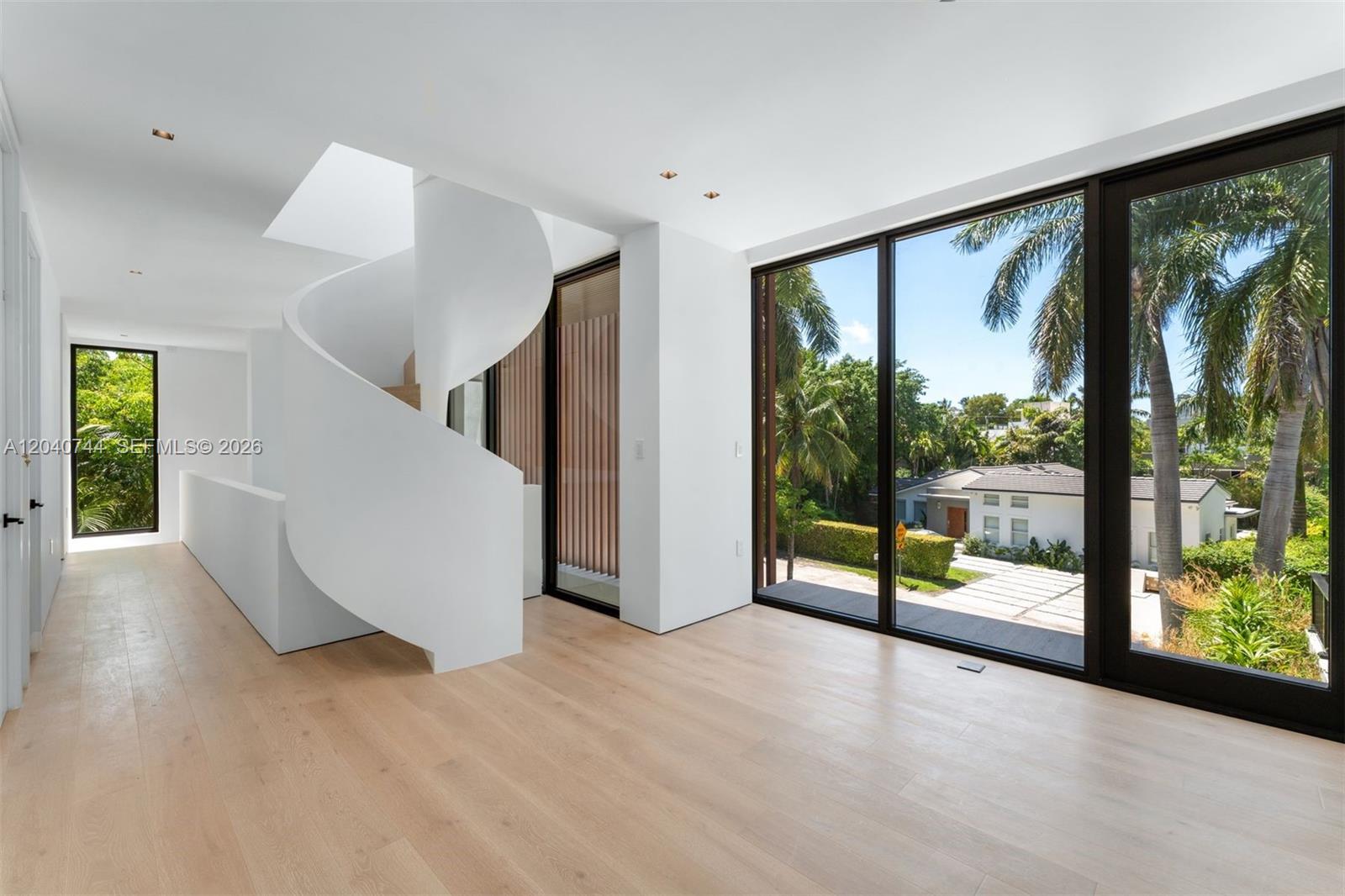 165 Hampton Lane Key Biscayne, FL 33149 - Photo 38 of 50