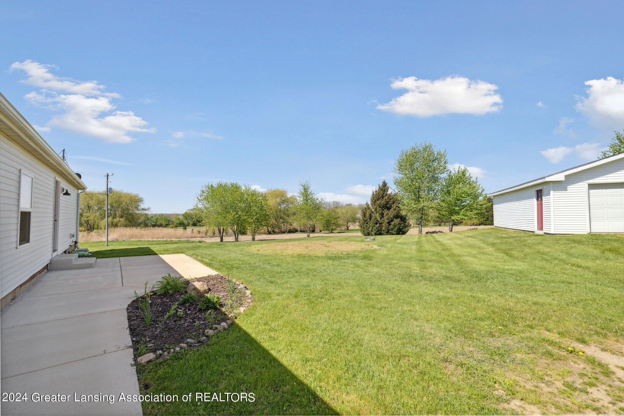 625 North Warren Road Ovid, MI 48866 - Photo 36 of 36 625-N-Warren-Rd-Ovid-MI-48866-WindowStil