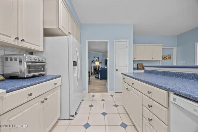 $500,000 | 303 Seascape Drive, Sneads Ferry, NC 28460