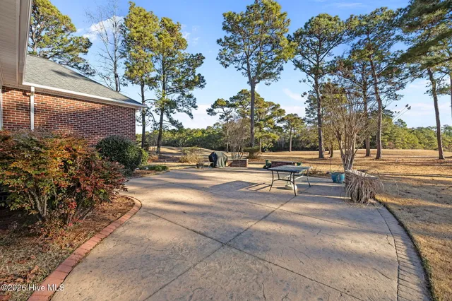 $500,000 | 303 Seascape Drive, Sneads Ferry, NC 28460