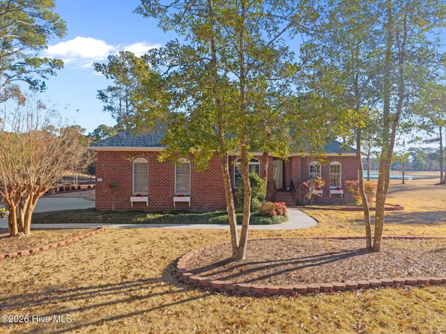 $500,000 | 303 Seascape Drive, Sneads Ferry, NC 28460