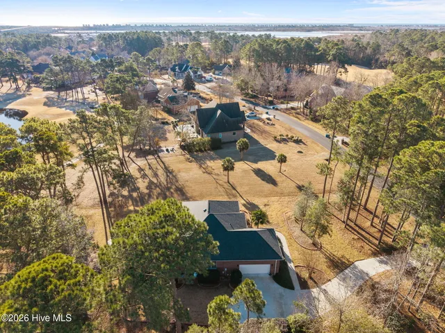 $500,000 | 303 Seascape Drive, Sneads Ferry, NC 28460