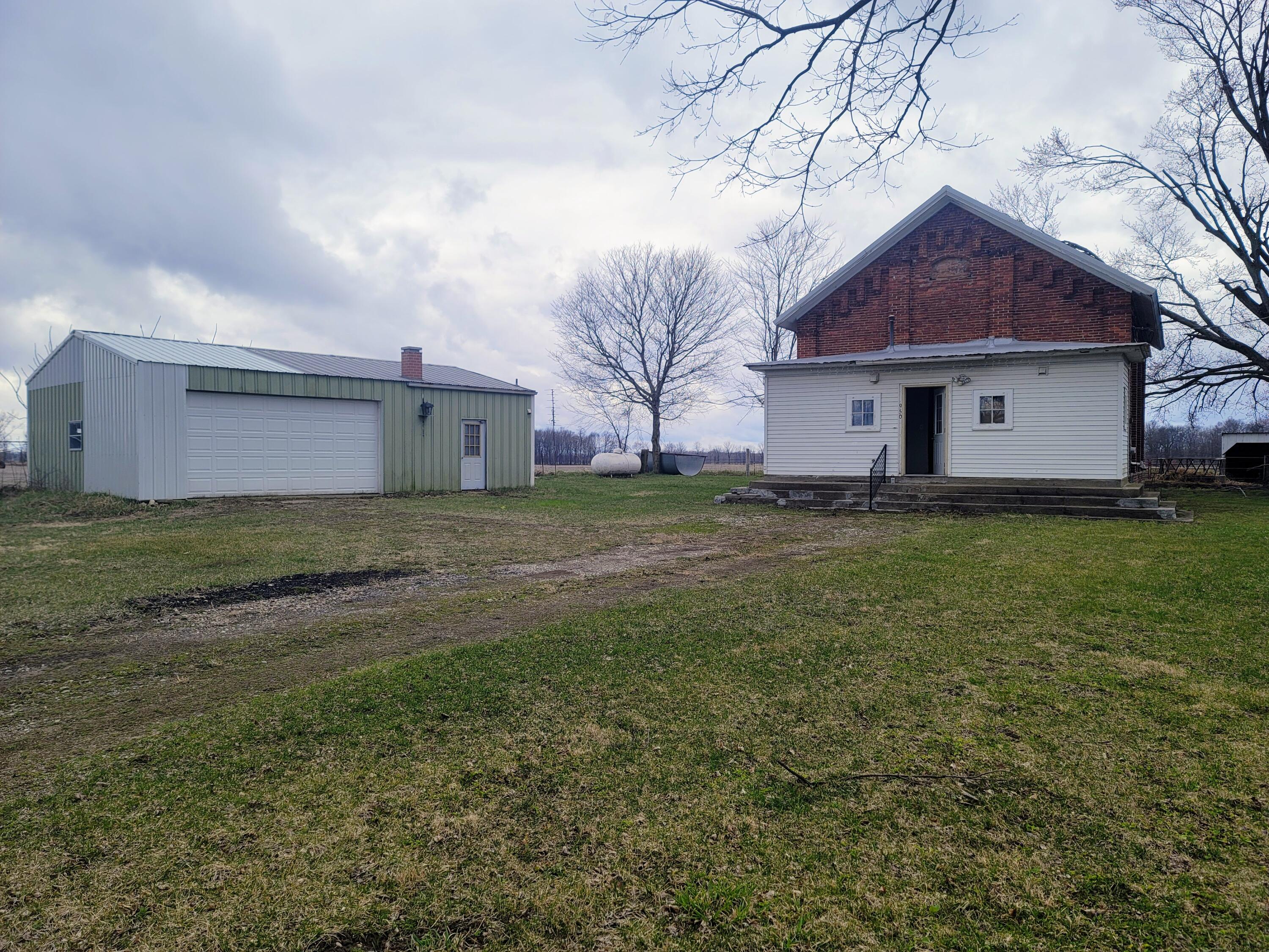 950 Block Branch County. Road Bronson, MI 49028 - Photo 1 of 15 Main
