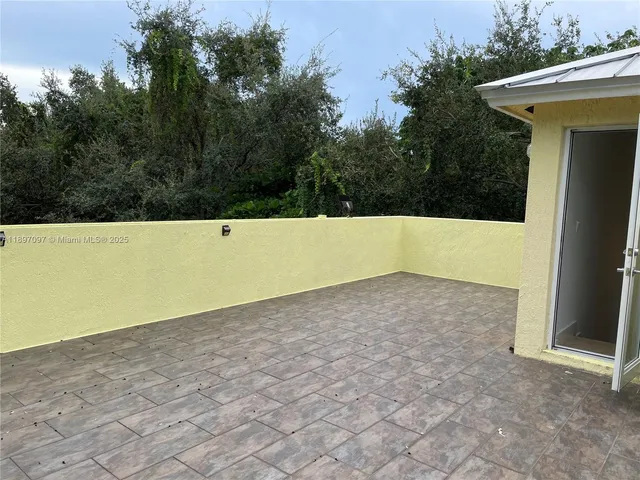 $3,900 | 2845 Coconut Avenue, Unit 1, Coconut Grove, FL 33133