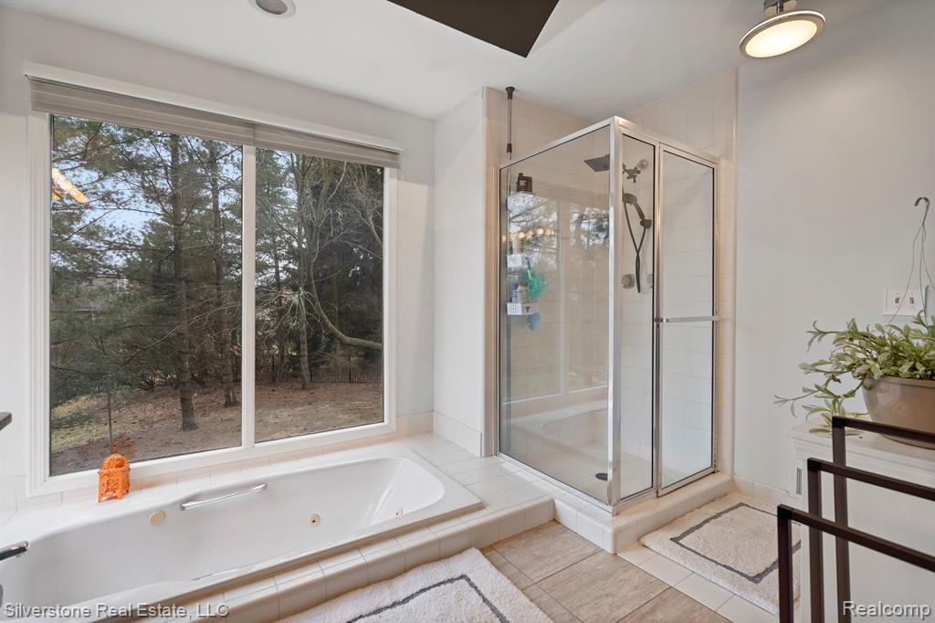 695 Peach Tree Lane Rochester Hills, MI 48306 - Photo 23 of 40