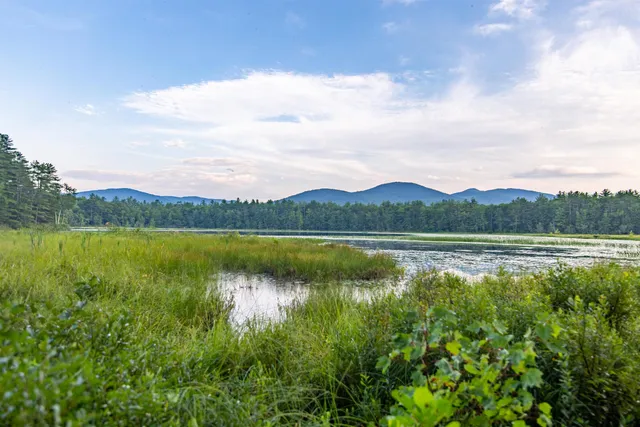 $2,800,000 | 898-900 Bunker Hill Road, South Tamworth, NH 03883