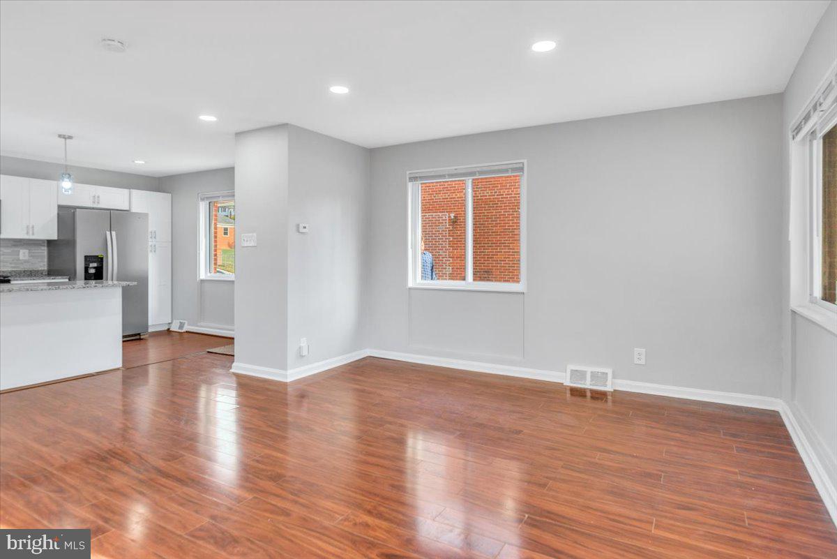 925 Owens Road Oxon Hill, MD 20745 - Photo 11 of 23 Gallery Image 11
