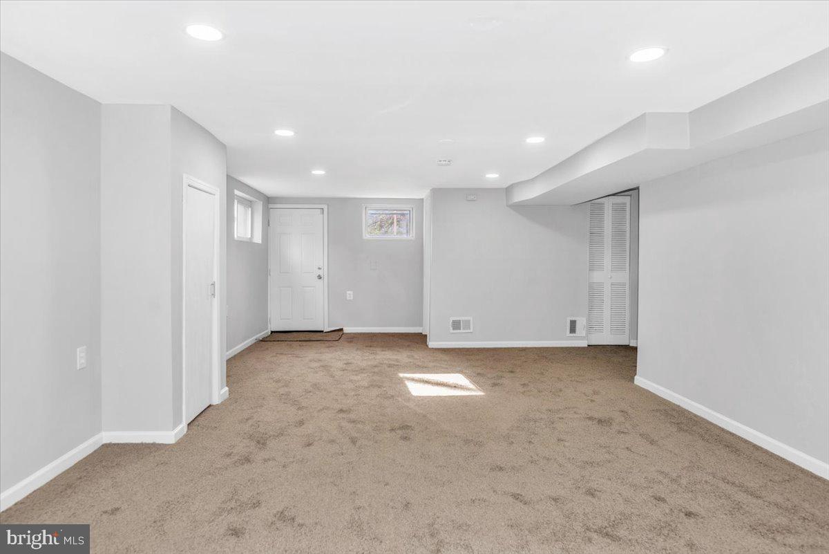 925 Owens Road Oxon Hill, MD 20745 - Photo 20 of 23 Gallery Image 20
