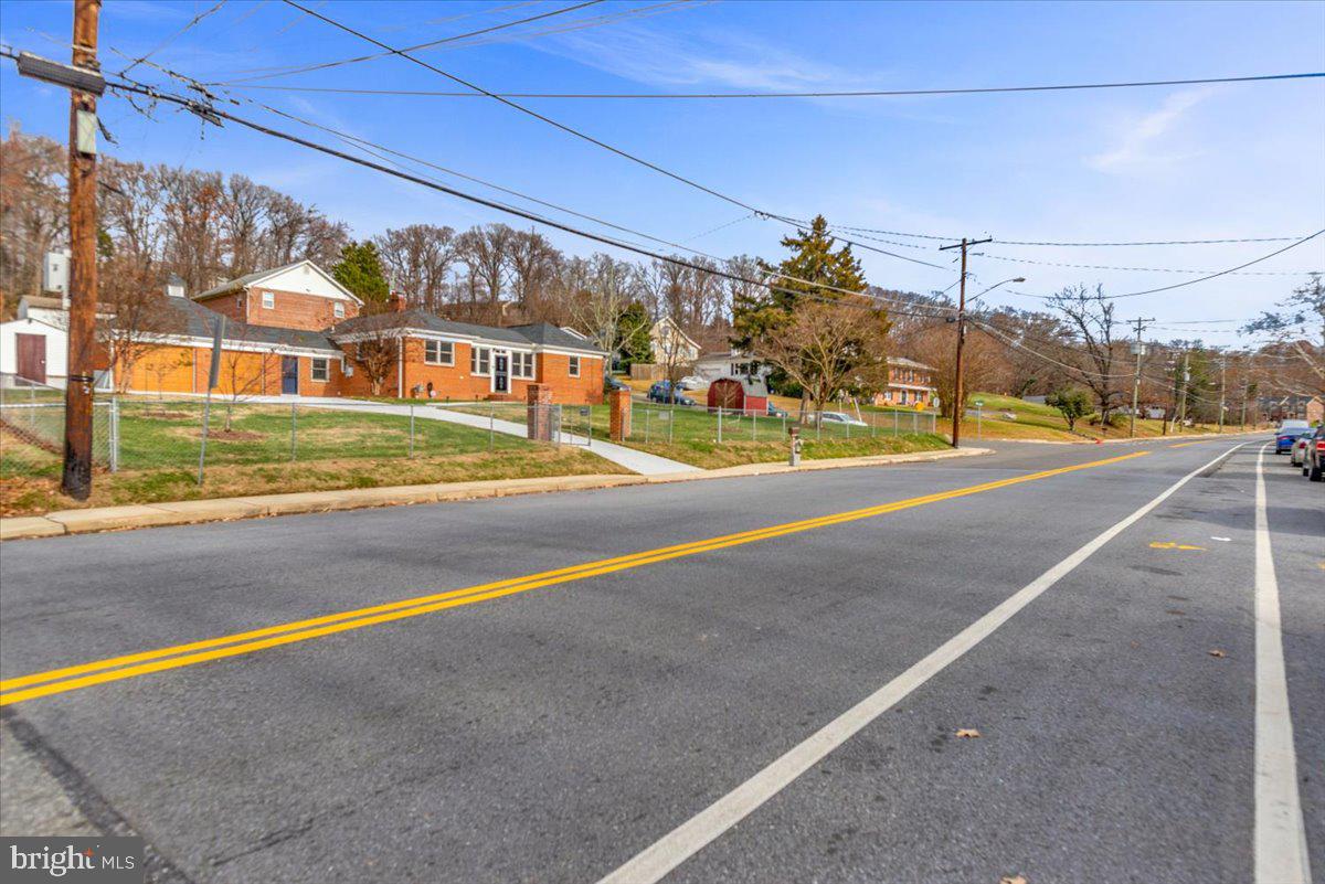 925 Owens Road Oxon Hill, MD 20745 - Photo 23 of 23 Gallery Image 23