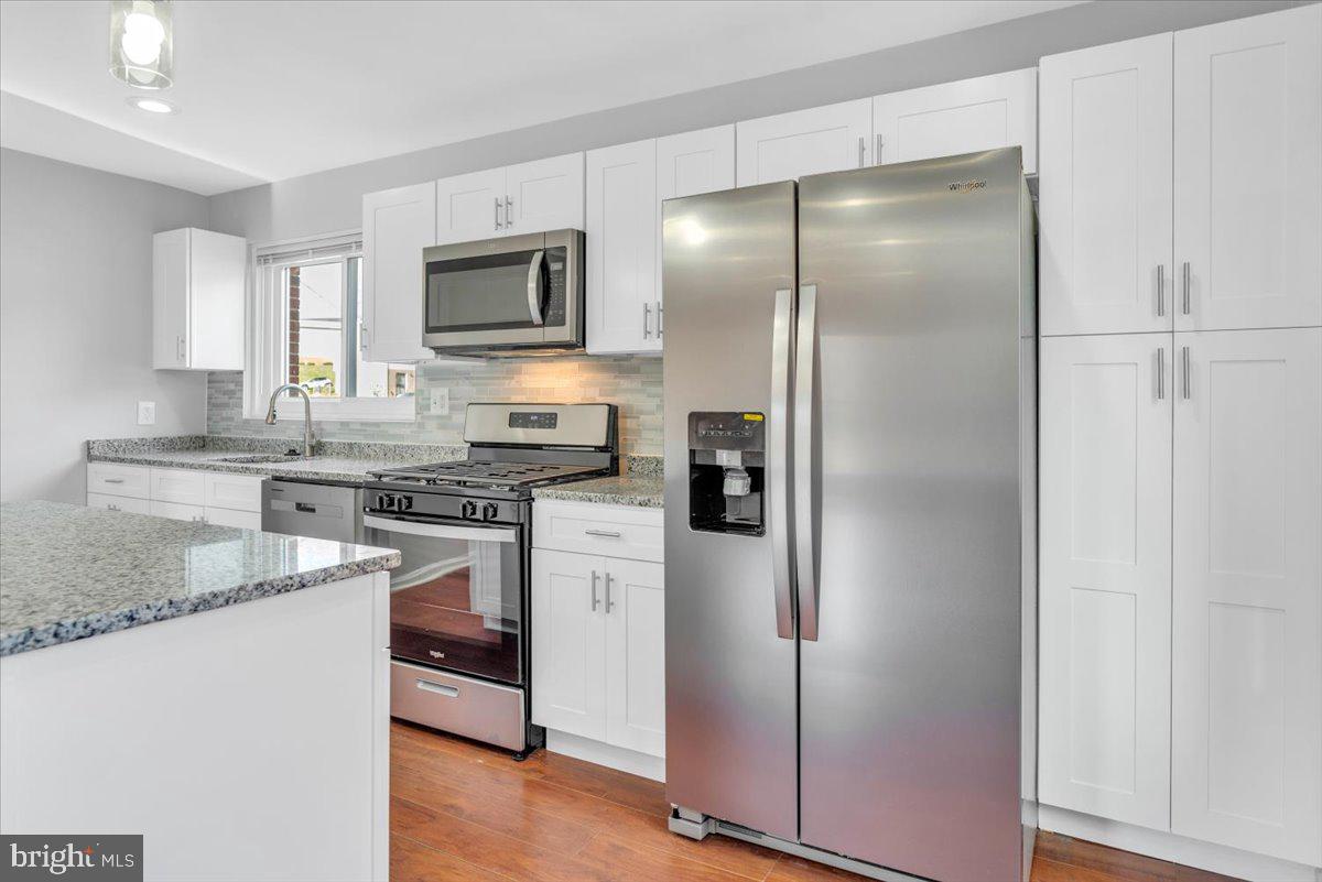 925 Owens Road Oxon Hill, MD 20745 - Photo 4 of 23 Gallery Image 4