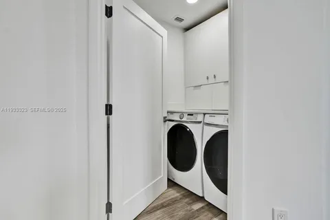 $990,000 | 1 Century Lane, Unit 510, Miami Beach, FL 33139