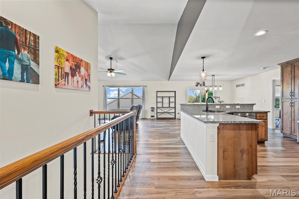 1863 Sunset Ridge Festus, MO 63028 - Photo 9 of 70