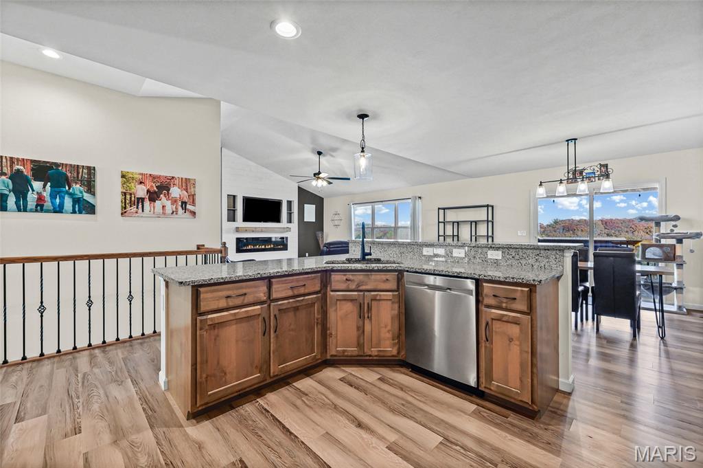 1863 Sunset Ridge Festus, MO 63028 - Photo 10 of 70