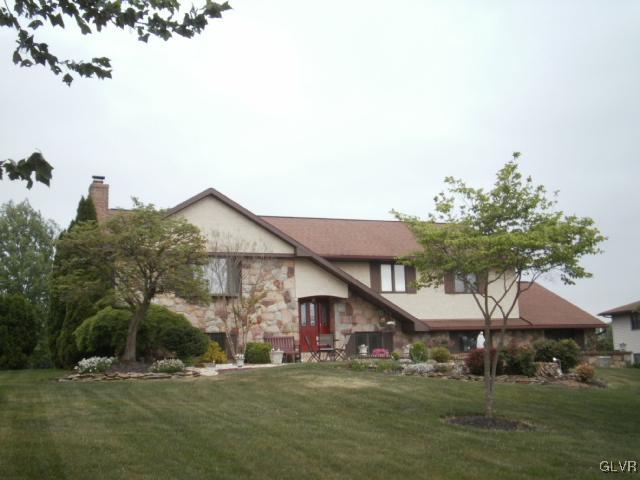 3884 Fairfax Road Bethlehem, PA 18020 - Photo 1 of 24 Gallery Image 1