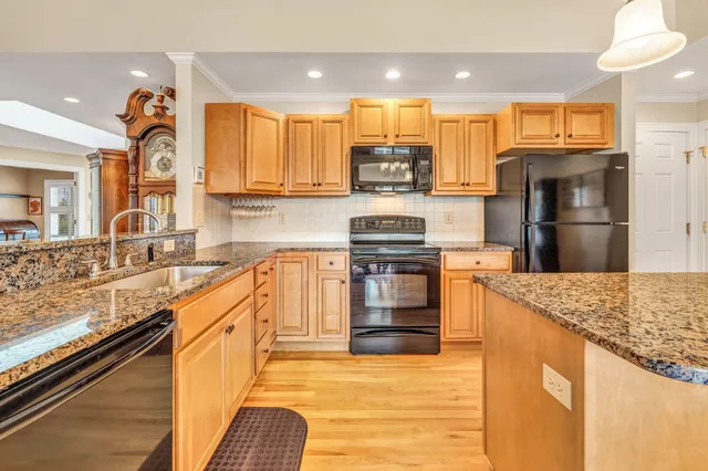 $479,000 | 127 Chickadee Lane, Unit 127, Bangor, ME 04401