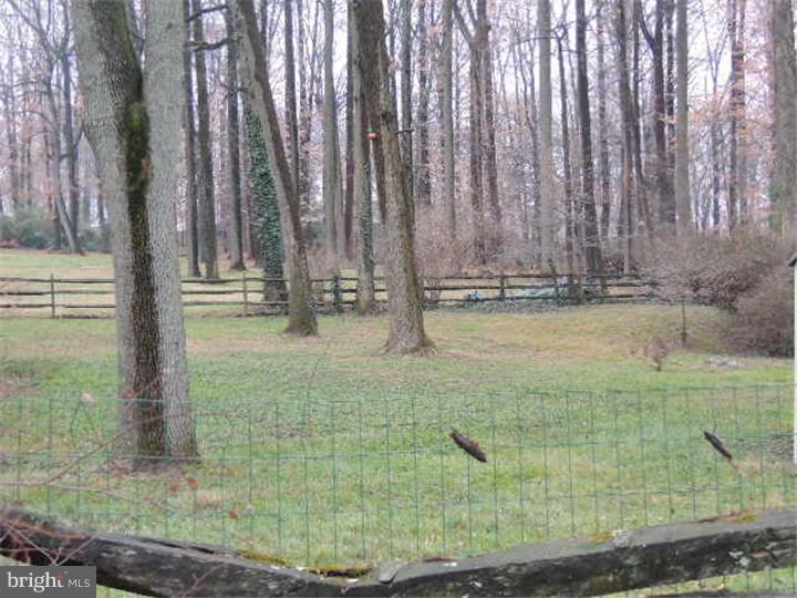 1526 Jill Road Willow Grove, PA 19090 - Photo 2 of 13 Gallery Image 2