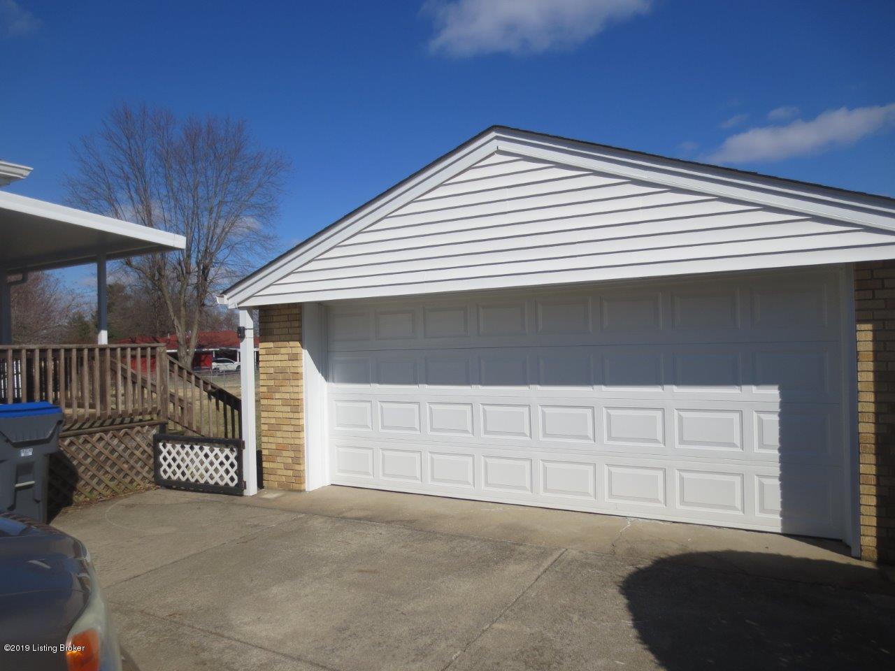8007 Rory Way Louisville, KY 40219 - Photo 25 of 31 IMG_0075