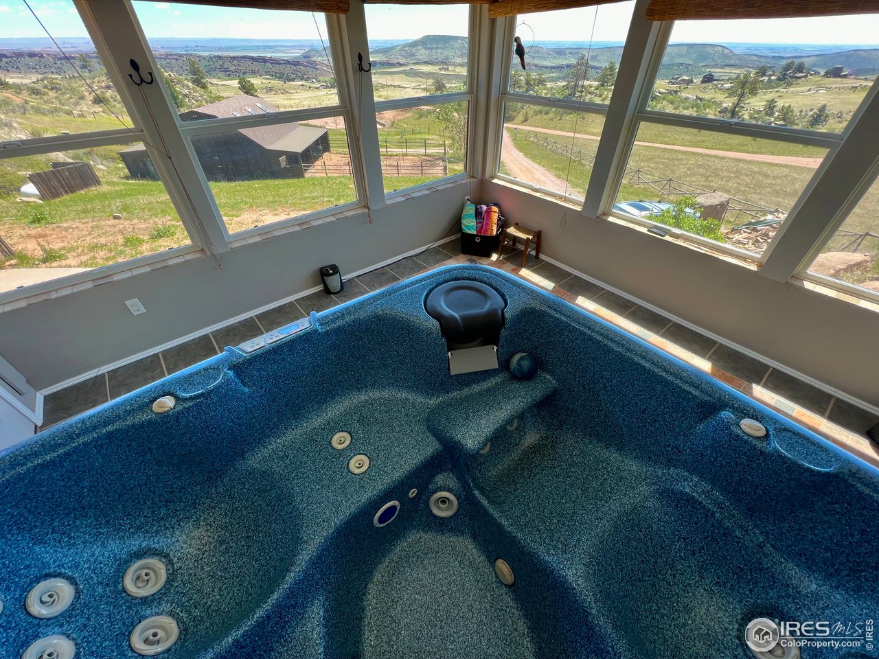 273 Granite Ridge Road Laporte, CO 80535 - Photo 17 of 40 Spa room
