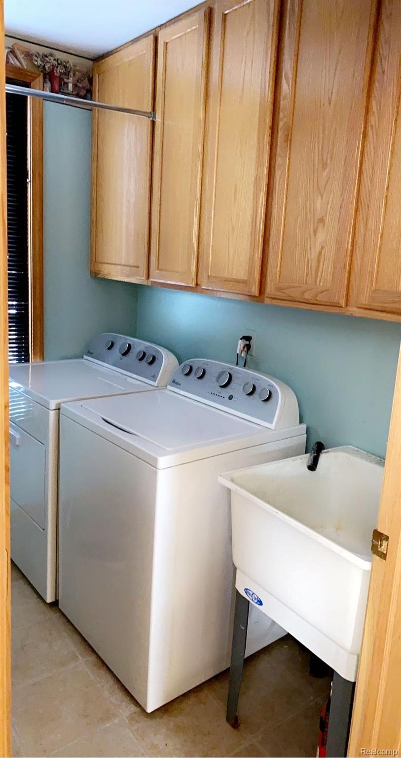 21920 McPhall Road Armada, MI 48005 - Photo 34 of 38 First floor dryer and washer