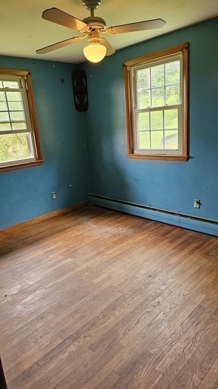 34 High Road Hardwick, MA 01031 - Photo 21 of 29 an empty room with window