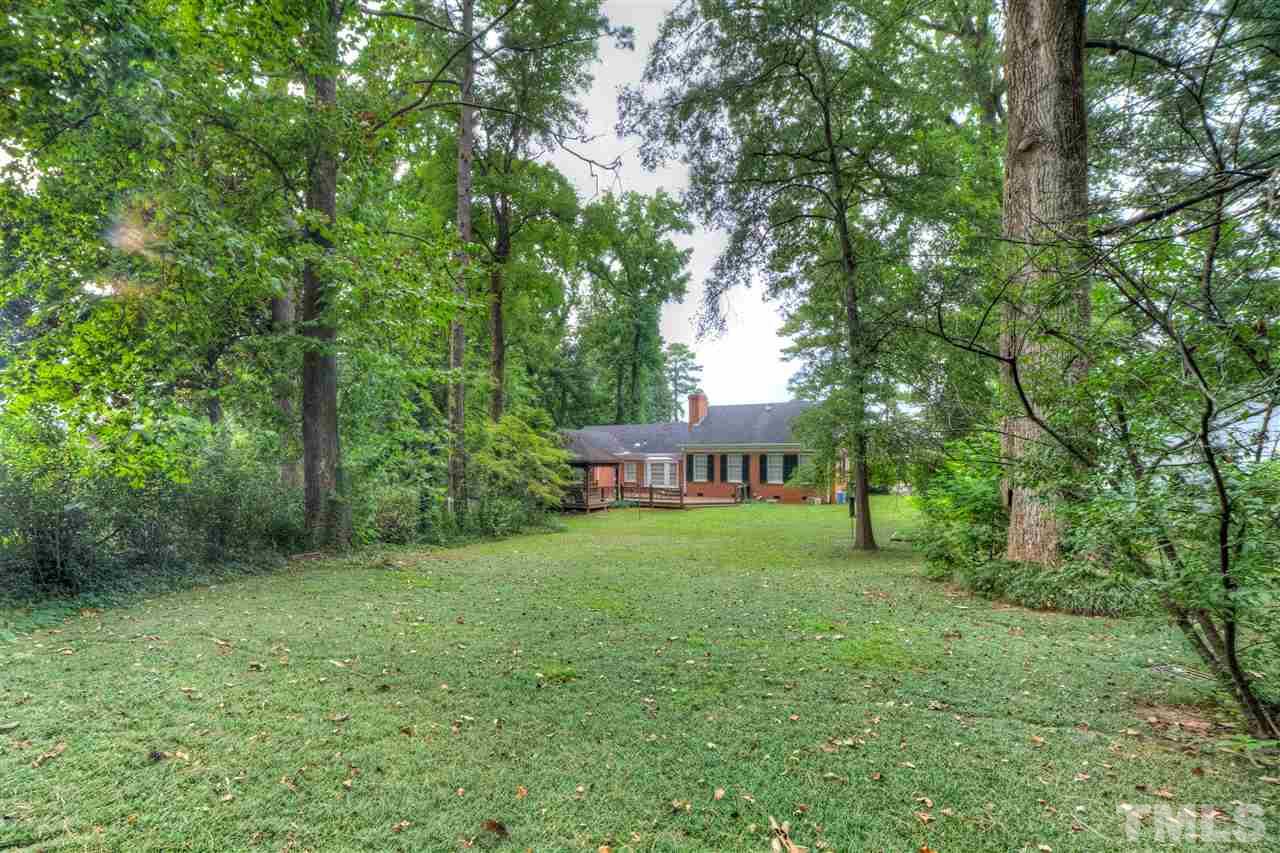2337 Hathaway Road Raleigh, NC 27608 - Photo 7 of 14