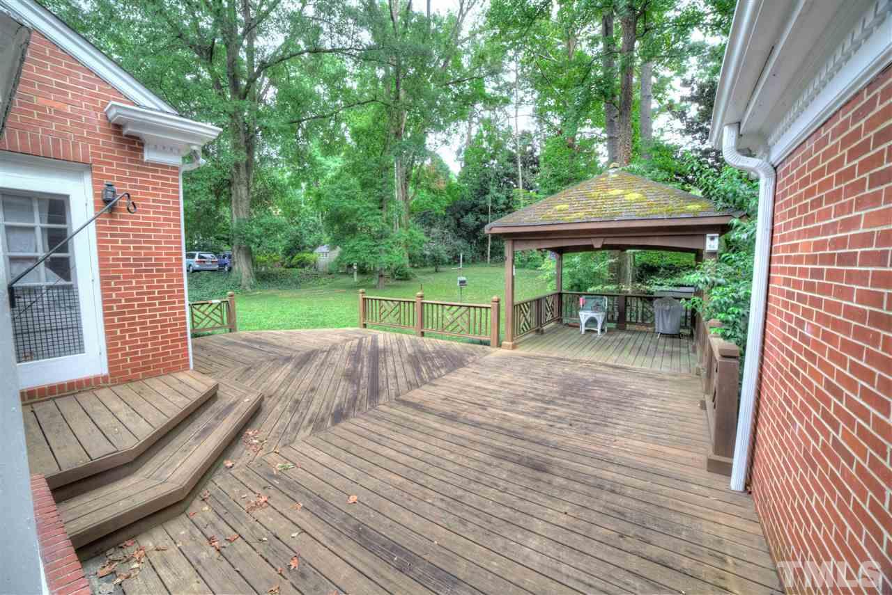 2337 Hathaway Road Raleigh, NC 27608 - Photo 9 of 14