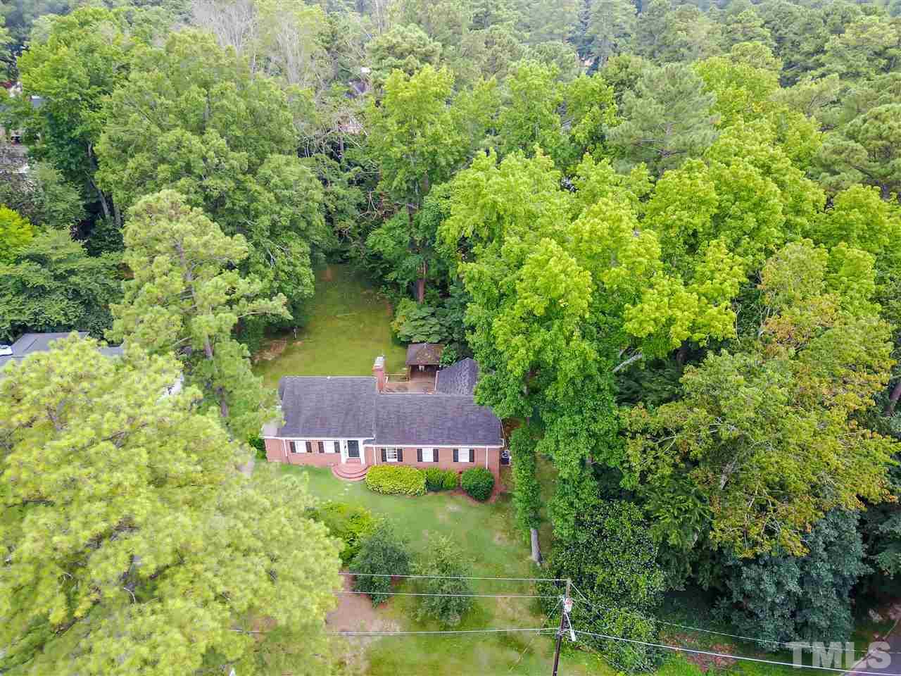 2337 Hathaway Road Raleigh, NC 27608 - Photo 10 of 14