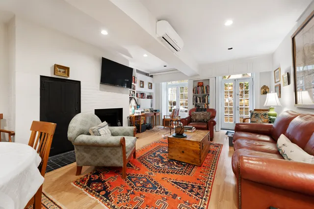 $7,150,000 | 27 West 9th Street | Greenwich Village