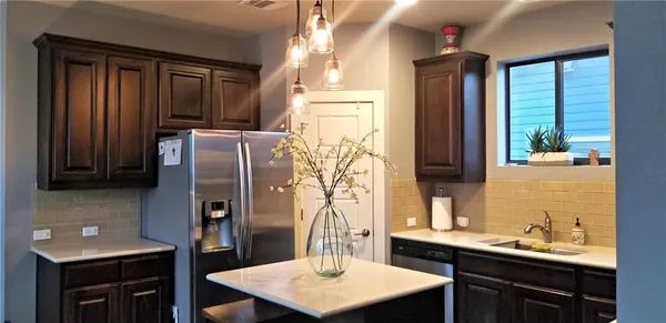 $339,900 | 2020 Tripshaw Lane, Unit 65C, Austin, TX 78741