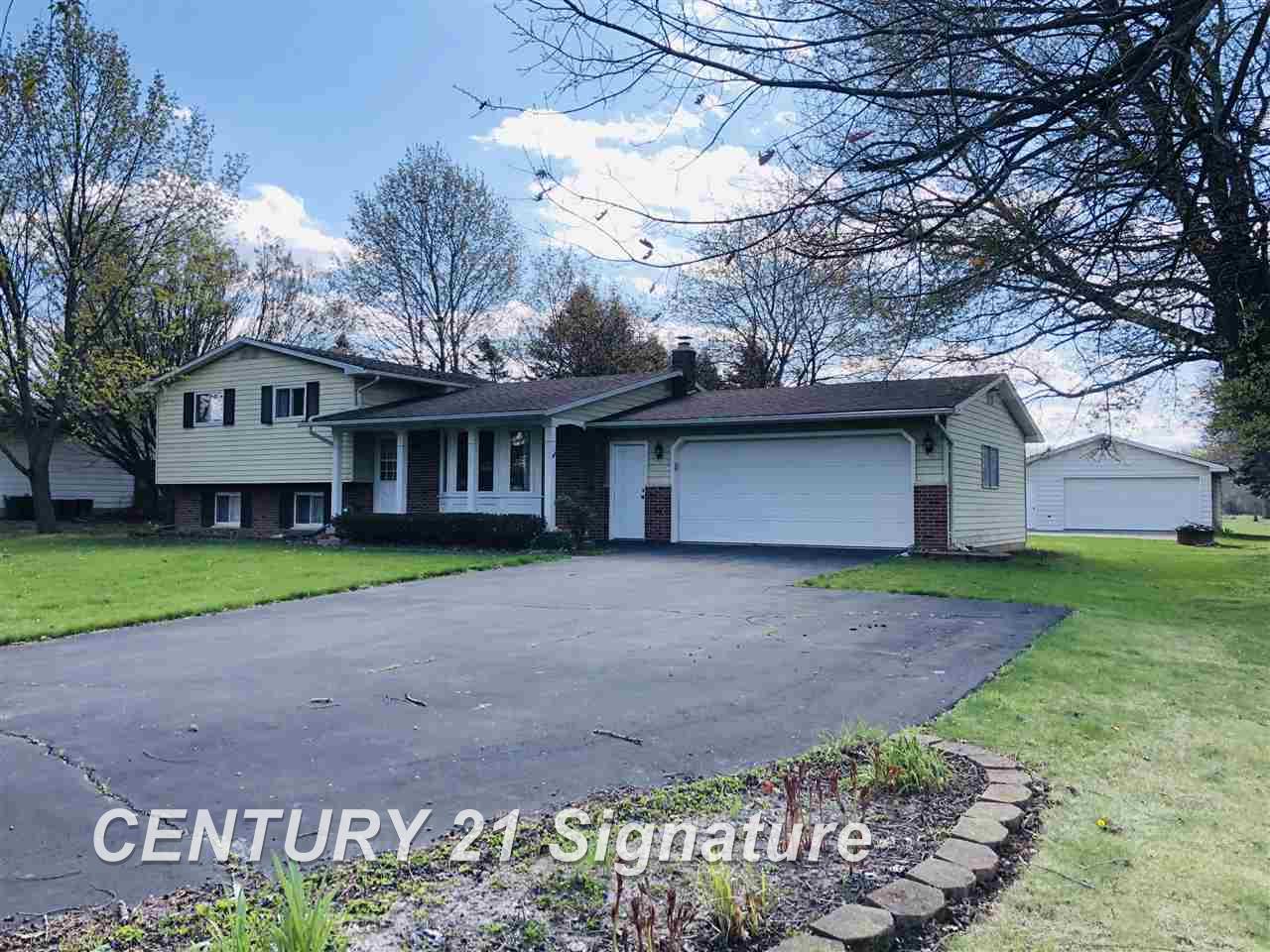 3259 Dillon Road Flushing, MI 48433 - Photo 2 of 31