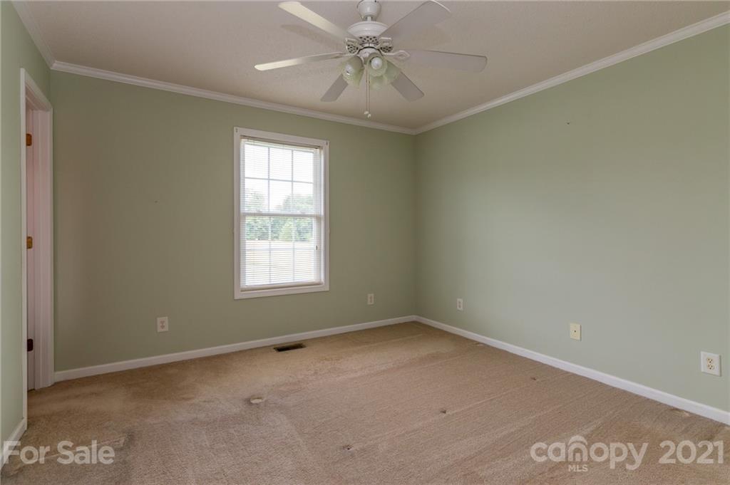1238 Long Branch Road Grover, NC 28073 - Photo 9 of 13 Gallery Image 9