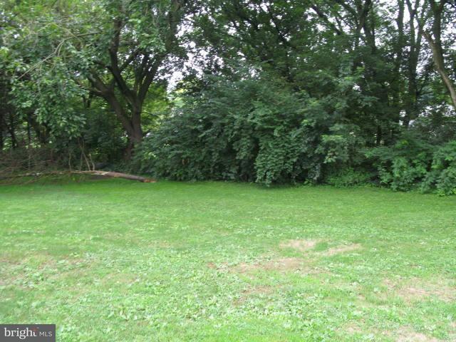 111 Bomberger Road Akron, PA 17501 - Photo 8 of 24