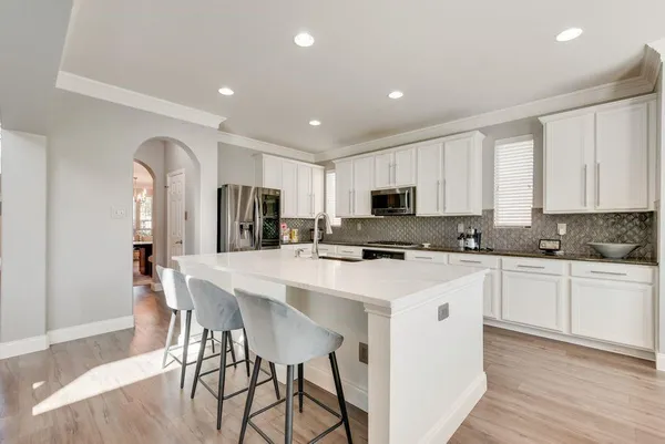$600,000 | 2335 Clark Trail, Grand Prairie, TX 75052