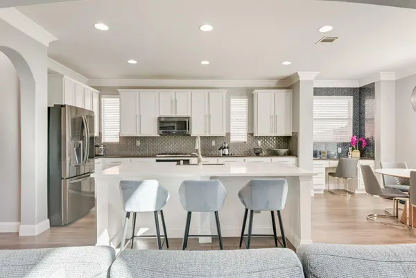 $600,000 | 2335 Clark Trail, Grand Prairie, TX 75052