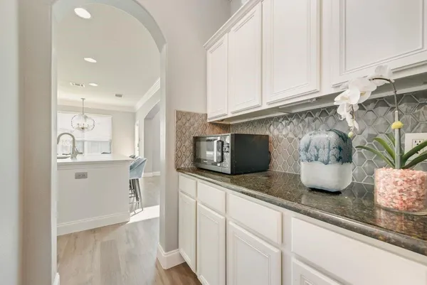 $600,000 | 2335 Clark Trail, Grand Prairie, TX 75052