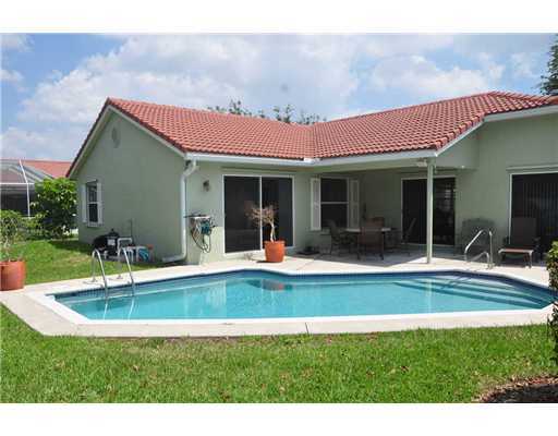 104 West Lee Road Delray Beach, FL 33445 - Photo 2 of 12 Additional Photo