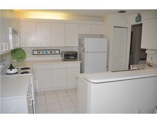 104 West Lee Road Delray Beach, FL 33445 - Photo 3 of 12 Additional Photo