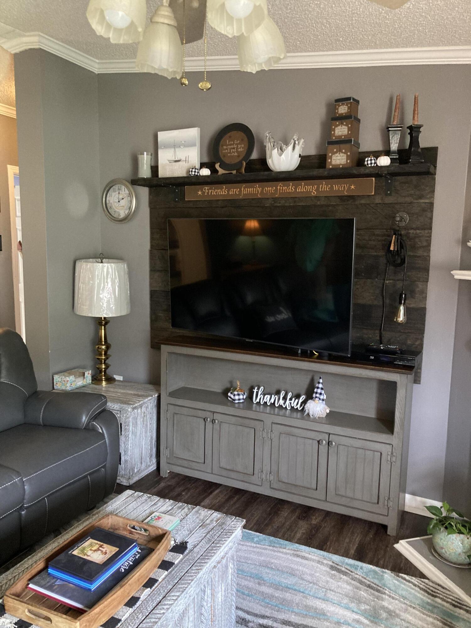 3309 Forest View Road Kingsport, TN 37660 - Photo 8 of 73 8