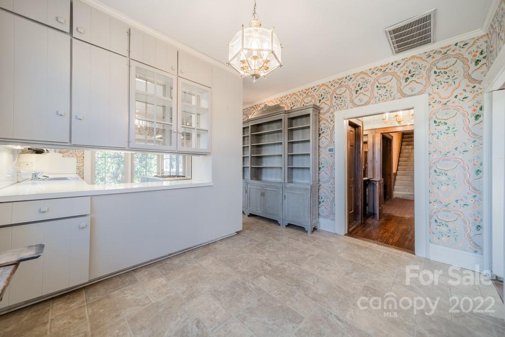 7318 Valleybrook Road Charlotte, NC 28270 - Photo 16 of 47 Gallery Image 16
