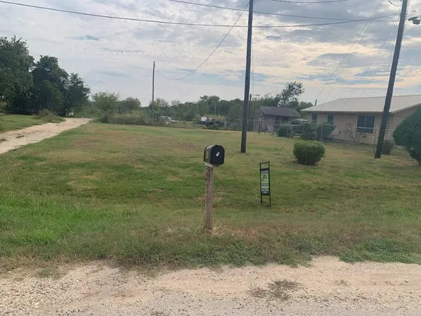 $55,000 | Tbd (lot #1 West Tbd (lot Street, Bartlett, TX 76511