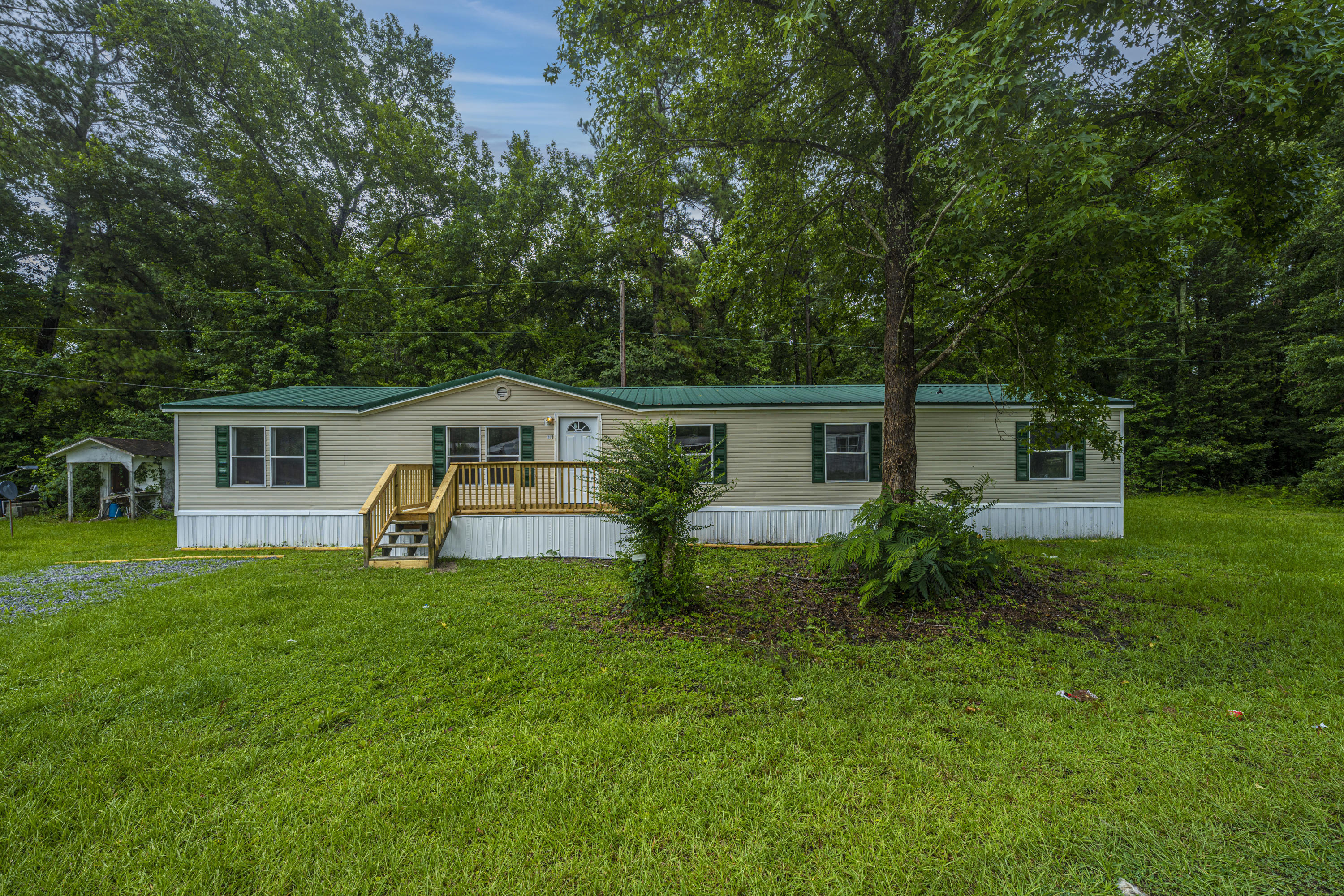 265 Cherry Lane St. George, SC 29477 - Photo 1 of 50 DSC_4010