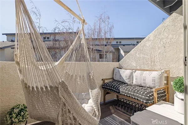 $555,000 | 1043 Southwood Drive, Unit F, San Luis Obispo, CA 93401
