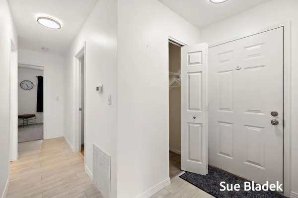 $230,000 | 1114 Ambertrace Lane, Unit 2, Holland, MI 49424