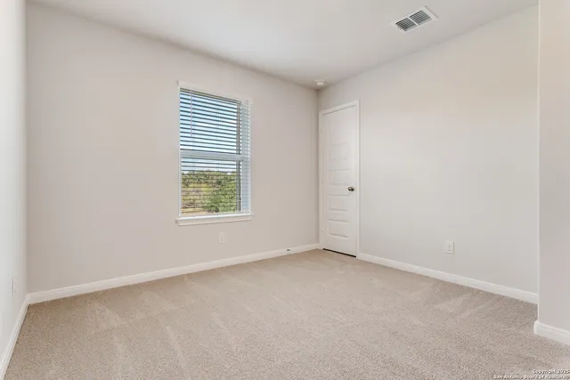 $1,995 | 15035 Homing, San Antonio, TX 78253