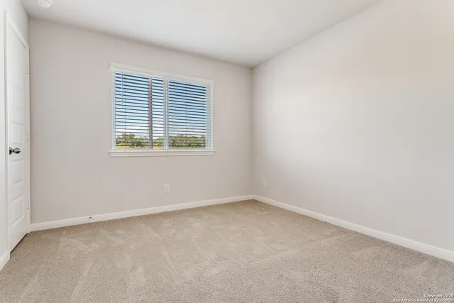 $1,995 | 15035 Homing, San Antonio, TX 78253